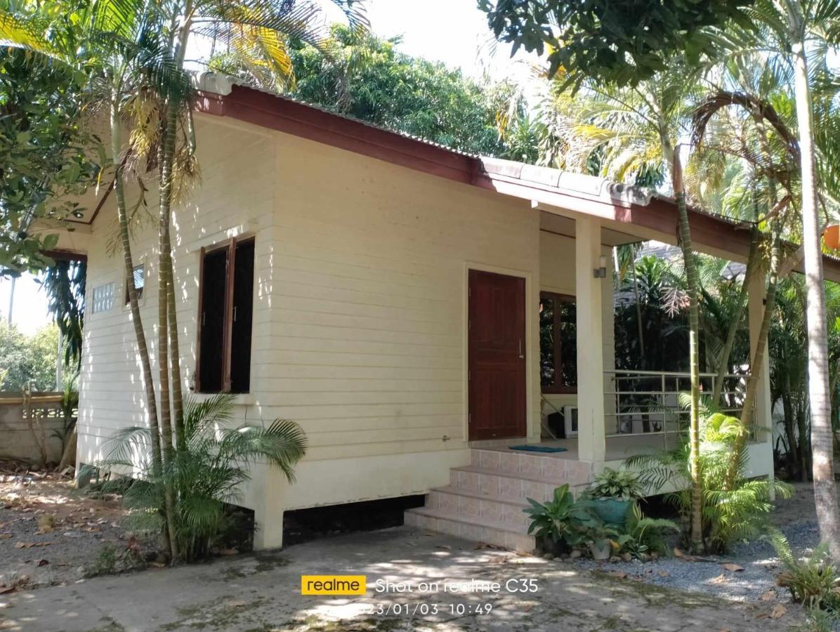 2 One Bedroom 400 Meters From The Deach Hébergement de vacances *